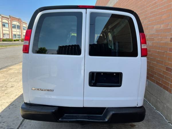 2007 Chevrolet Express Cargo Van RWD 2500 155 - - by for sale in Toms River, NJ – photo 7
