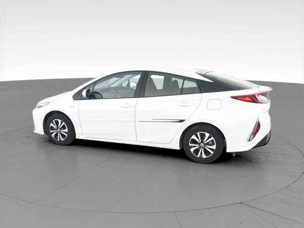 2018 Toyota Prius Prime Plus Hatchback 4D hatchback White - FINANCE... for sale in Oakland, CA – photo 6