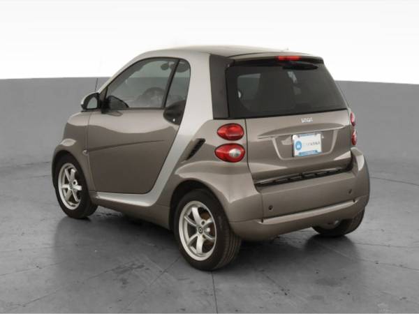 2012 smart fortwo Passion Hatchback Coupe 2D coupe Gray - FINANCE -... for sale in Fresh Meadows, NY – photo 7