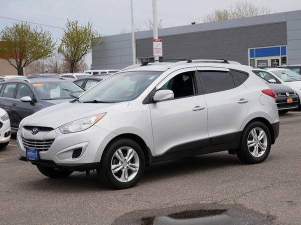 2012 Hyundai Tucson GLS - - by dealer - vehicle for sale in Inver Grove Heights, MN – photo 4