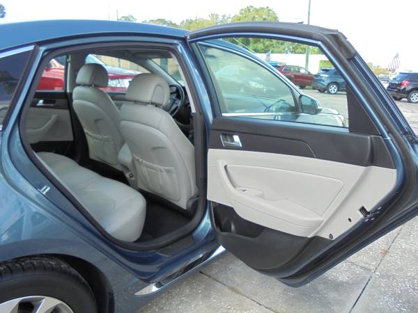 2015 Hyundai Sonata - - by dealer - vehicle automotive for sale in Lakeland, FL – photo 13