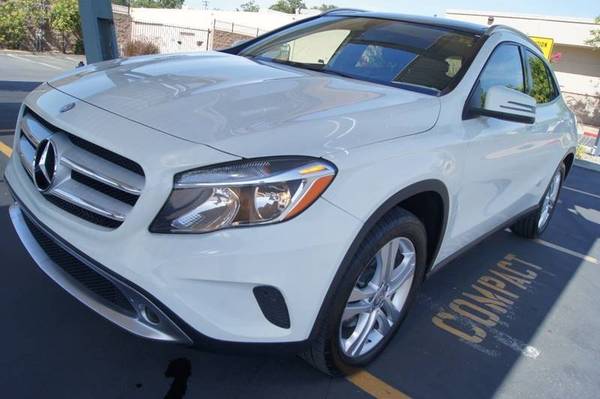 2015 Mercedes-Benz GLA GLA 250 4MATIC AWD GLA250 LOW MILES LOADED BAD for sale in Carmichael, CA – photo 7