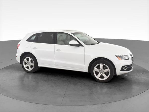 2012 Audi Q5 3.2 Quattro Premium Plus Sport Utility 4D suv White - -... for sale in Atlanta, NV – photo 14