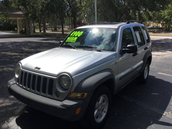 2006 JEEP LIBERTY SPORT 4X4 LOADED XTRA CLEAN SUV ONLY 126K MILES!!! for sale in Sarasota, FL – photo 2