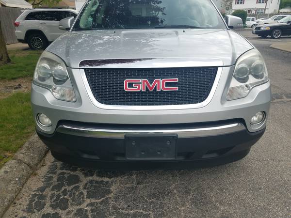 2009 GMC Acadia SLT All wheel drive Leather dual roofs CLEAN for sale in West Warwick, RI – photo 6
