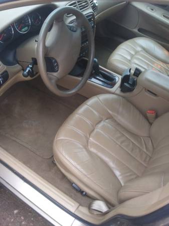 Very low milage 2000 Chrysler concorde lxi - cars & trucks - by... for sale in Owen, WI – photo 4
