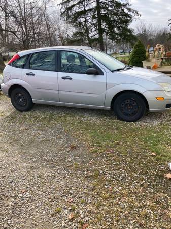06 Ford Focus zx5 no rust - cars & trucks - by owner - vehicle... for sale in Twinsburg, OH – photo 2