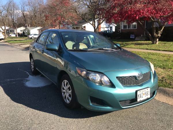 Fantastic 2009 Toyota Corolla - cars & trucks - by owner - vehicle... for sale in Silver Spring, District Of Columbia – photo 3