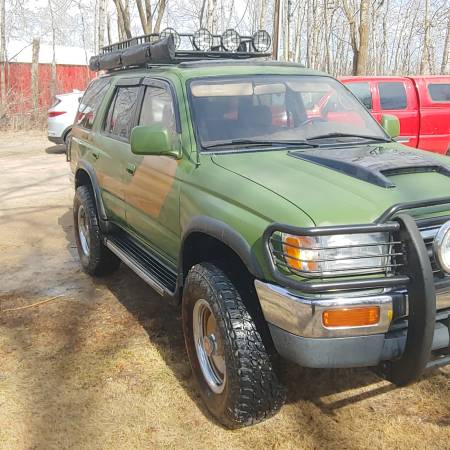1997 4runner sr5 4wd 5spd for sale in Thief River Falls, ND – photo 12