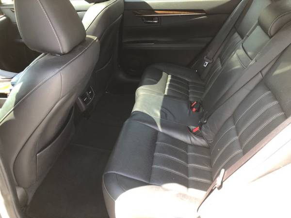 Lexus ES 350 4dr Sedan Clean Loaded Sunroof Leather Rear Camera V6 for sale in Greensboro, NC – photo 15