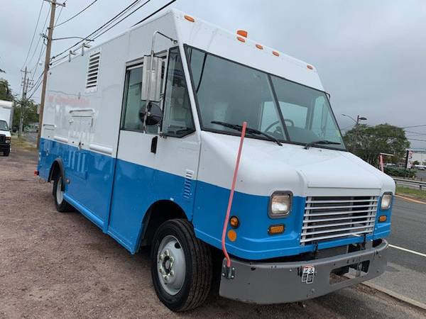 2010 *Freightliner* *MT-45 15 FOOT STEP VAN NATURAL GAS* - cars &... for sale in Massapequa, IN – photo 3
