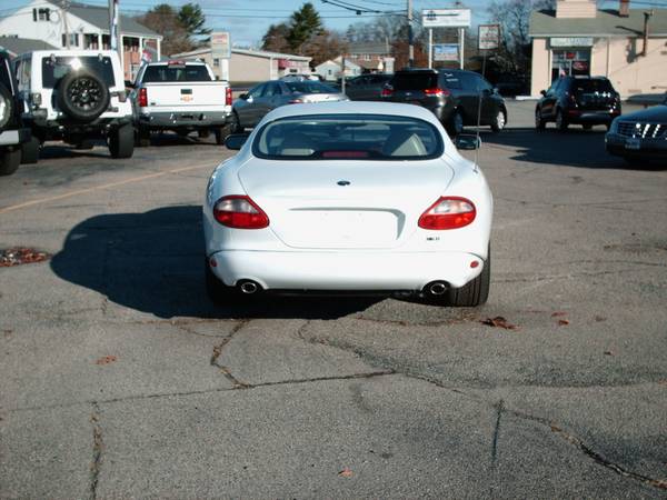1998 Jaguar XK-8 Coupe MINT! - cars & trucks - by dealer - vehicle... for sale in Warwick, MA – photo 6