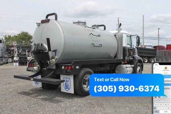 2009 Mack Pinnacle 2,650 Gallon Septic Truck For Sale *WE FINANCE BAD for sale in Miami, FL – photo 2