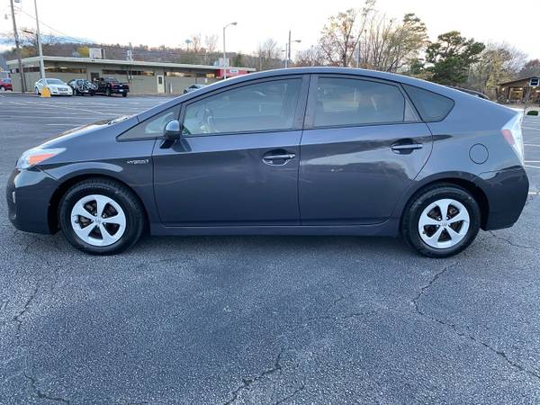 2013 Toyota Prius Four 4dr Hatchback hatchback Gray - cars & trucks... for sale in Fayetteville, AR – photo 3