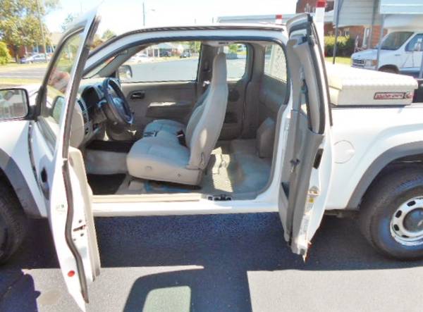 2007 Chevrolet Colorado Extended Cab LS 4x4 (104k miles) (good for sale in Roanoke, VA – photo 11
