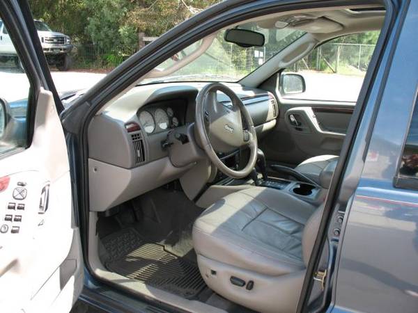 2003 Jeep Grand Cherokee 4dr Limited 4WD - cars & trucks - by dealer... for sale in Roy, WA – photo 14