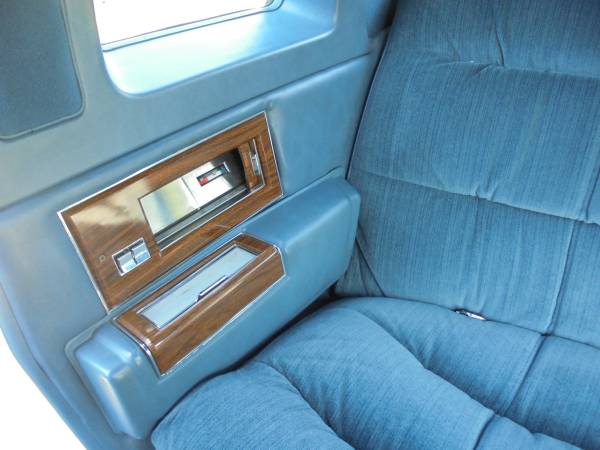 1977 Cadillac Fleetwood Limo - - by dealer - vehicle for sale in Wichita, KS – photo 12