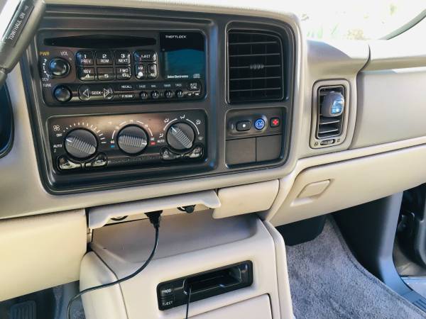 2000 chevy suburban 1500 for sale in Norco, CA – photo 11