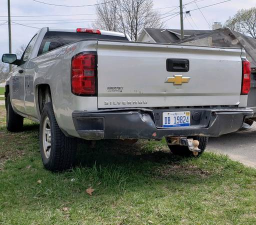 2014 Chevrolet Silverado 1500 4WD, Tow package, 1 owner, no accidents for sale in Grayling, MI – photo 4