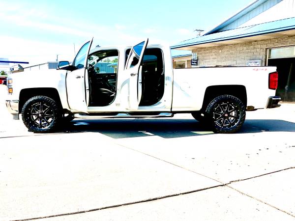 2014 CHEVROLET SILVERADO LT CREW 4X4 LIFTED !!! WHAT A BEAUT!! for sale in RIPLEY, WV – photo 10