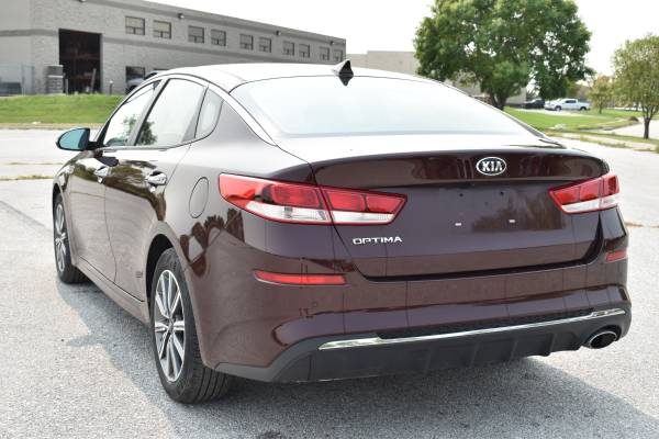 2019 Kia Optima LX ***11K MILES ONLY*** - cars & trucks - by dealer... for sale in Omaha, IA – photo 7
