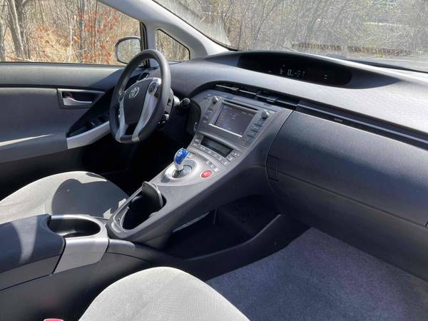 2012 Toyota Prius Two Hybrid Pkg2 50mpg 146k 1 owner clean - cars & for sale in Walpole, MA – photo 22