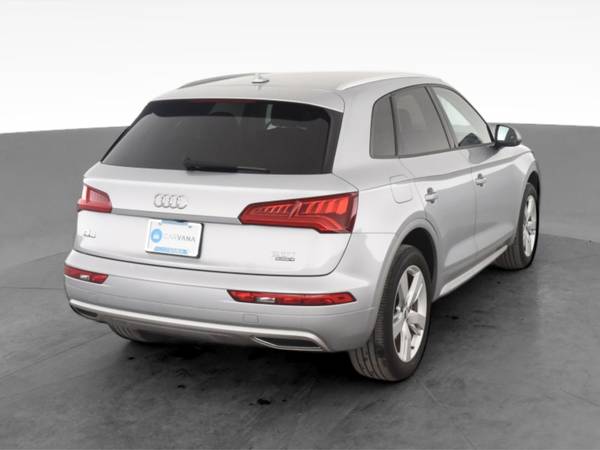 2018 Audi Q5 Premium Sport Utility 4D suv Silver - FINANCE ONLINE -... for sale in Chicago, IL – photo 10