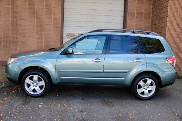 2009 Subaru Forester Premium AWD - 1 Owner - Clean Car Fax - 5 Speed for sale in Danbury, NY – photo 2