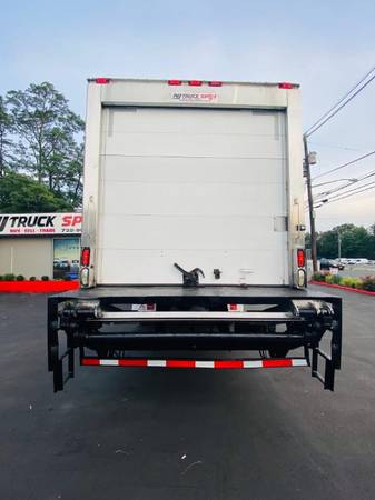 2014 HINO 338 26 FEET REEFER + LIFT GATE **NJTRUCKSPOT**NEGOTIABLE -... for sale in South Amboy, NY – photo 5