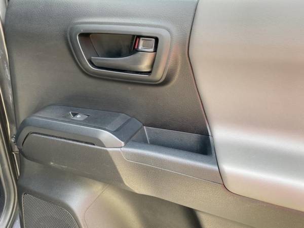 2018 Toyota Tacoma SR DOUBLE CAB, WARRANTY, AUX/USB PORT, BLUEOOTH for sale in Norfolk, VA – photo 24