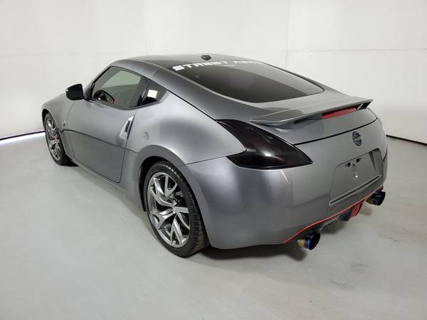 2013 Nissan 370Z Touring 1 Owner 6-Speed Manual Excellent Condition for sale in Jeffersonville, KY – photo 7