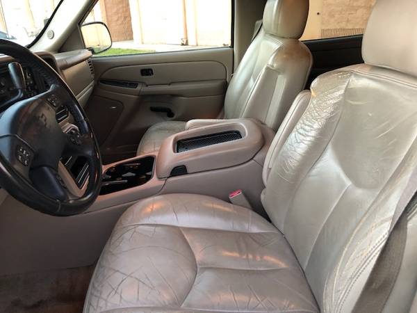 2006 Chevy Tahoe 3 row Leather seats - cars & trucks - by owner -... for sale in Casselberry, FL – photo 9