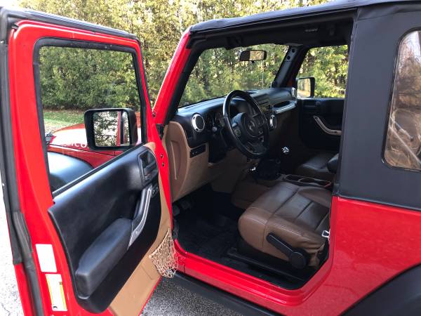 2012 Jeep Wrangler Rubicon - cars & trucks - by owner - vehicle... for sale in Swanton, VT – photo 10