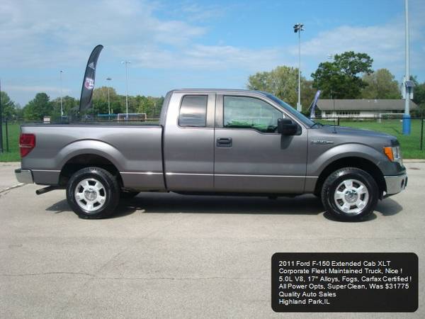 2011 Ford F-150 XLT Extended Cab 1 Owner Alloys F150 V8 Like New Truck for sale in Highland Park, IA – photo 2