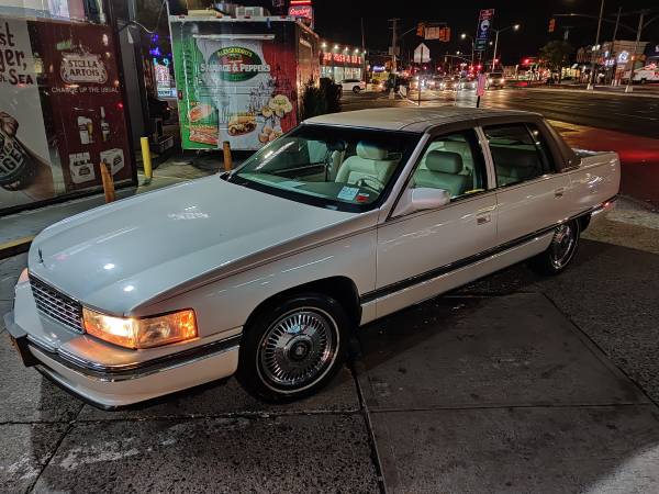 beautiful 1995 4.9 cadillac deville 38 thousand original miles !!!!! for sale in Brooklyn, NY – photo 16