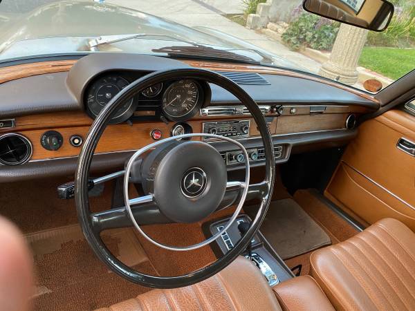 1972 Mercedes Benz 280SE 4.5V8 - cars & trucks - by owner - vehicle... for sale in Arcadia, CA – photo 12