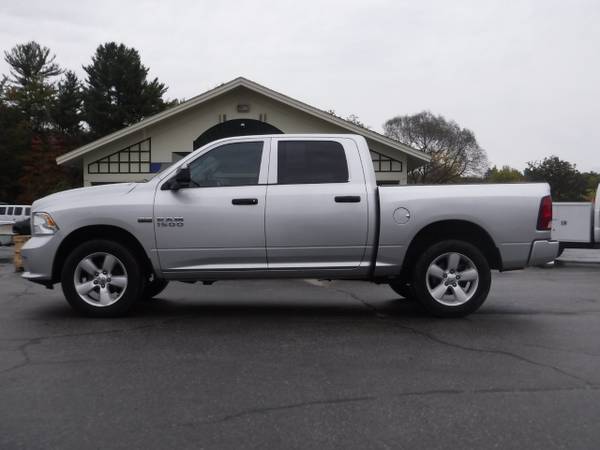 2013 RAM 1500 4WD Crew Cab 140.5 Express for sale in Auburn, ME – photo 2