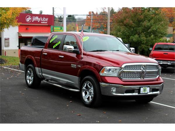 2014 RAM 1500 4WD CREW CAB LARAMIE CLEAN FULLY LOADED !!!... for sale in Salem, CT – photo 4
