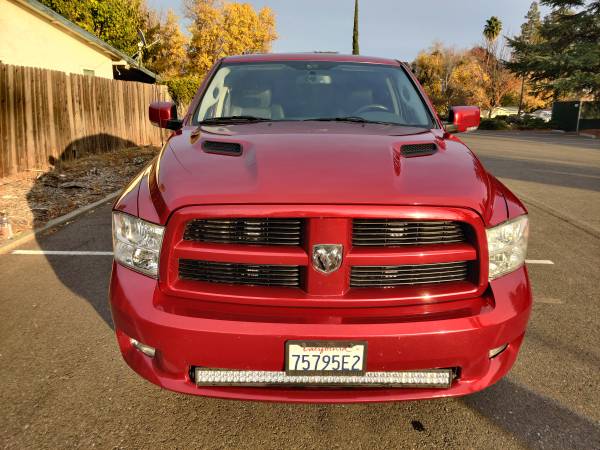 (PENDING) 2012 Ram 1500 Sport 4x4 Crew Cab! Loaded and only 89k! -... for sale in Citrus Heights, CA – photo 4