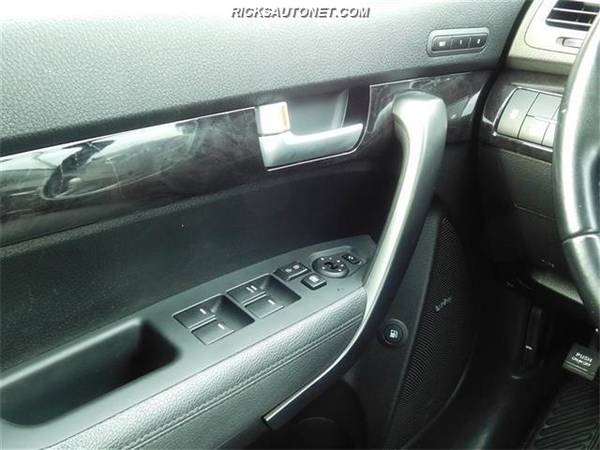 2014 Kia Sorento EX AWD 3rd seat, Nav for sale in Cedar Rapids, IA – photo 16