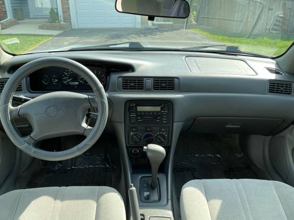 Toyota Camry 2001 (4 cylinders) SUPER CLEAN - - by for sale in Vernon Hills, IL – photo 12