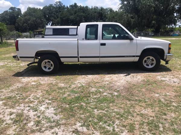 Work truck v8 pickup white for sale in North Fort Myers, FL – photo 4