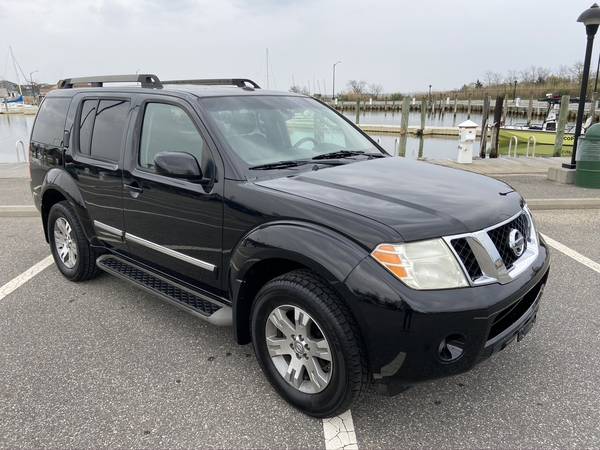 2011 NISSAN PATHFINDER 140K MILES! - - by dealer for sale in Copiague, NY – photo 6