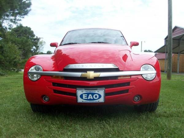 ◆❖◆ 2004 CHEVROLET SSR LS - cars & trucks - by dealer - vehicle... for sale in Wilson, NC – photo 6