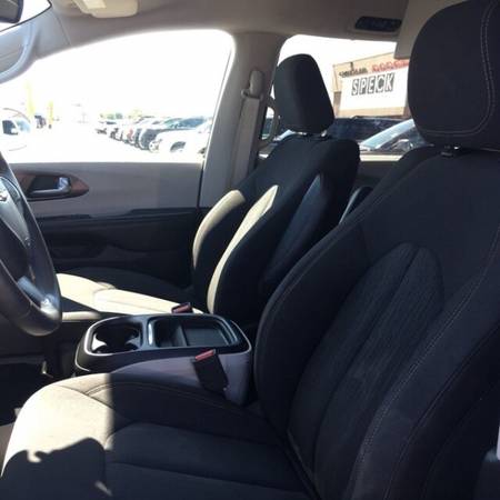 2018 Chrysler Pacifica Touring Plus with for sale in Grandview, WA – photo 8