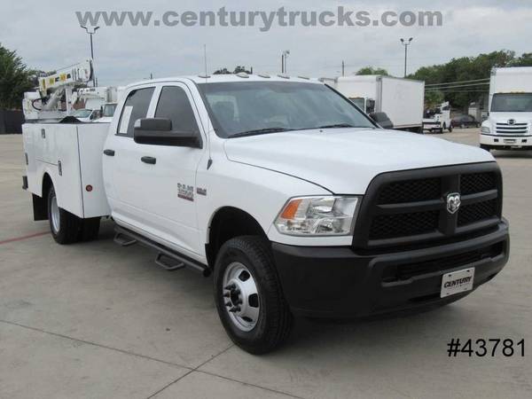 2017 Ram 3500 4X4 Drw CREW CAB WHITE For Sale NOW! - cars & trucks -... for sale in Grand Prairie, TX – photo 3