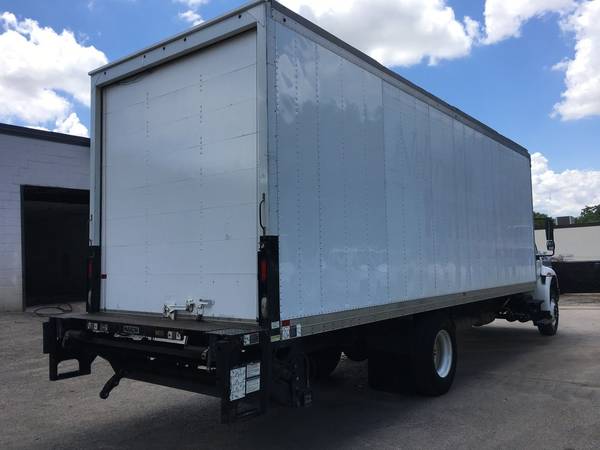 2015 INTERNATIONAL 4300 26ft Box Truck W/Liftgate 6.7L CUMMINS... for sale in Arlington, LA – photo 5