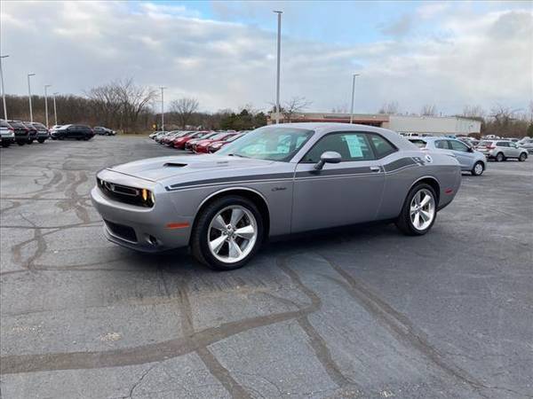 2016 Dodge Challenger R/T - coupe - cars & trucks - by dealer -... for sale in Grand Blanc, MI – photo 10