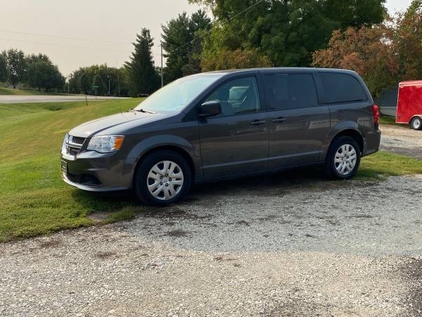 2018 Dodge Grand Caravan SE - cars & trucks - by dealer - vehicle... for sale in Indianola, IA – photo 3