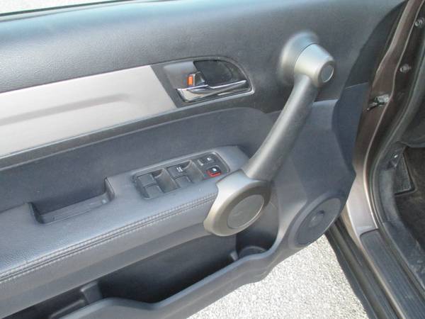 2011 Honda CR-V EX-L - cars & trucks - by dealer - vehicle... for sale in Tompkinsville, KY – photo 15